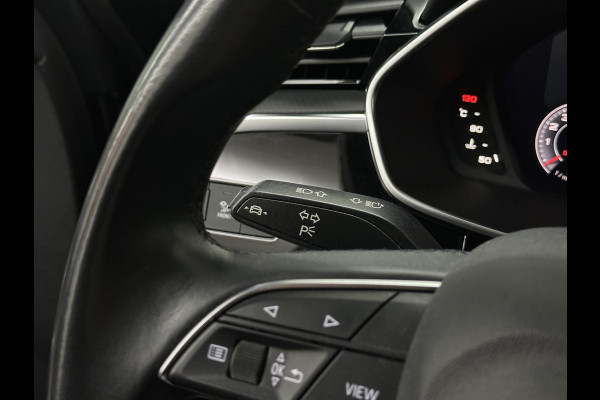 Audi Q3 Sportback 35 TFSI S-Line Sportpack | Sfeerverlichting | Keyless-Entry | Full-LED | Black-Optic | Audi-Sound | Carplay | Virtual-Cockpit | Climate-Control | Draadloos Laden | Dodehoek | Lane Assist | Autom. Achterklep | Bovag garantie.
