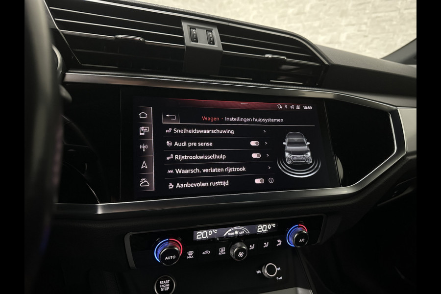 Audi Q3 Sportback 35 TFSI S-Line Sportpack | Sfeerverlichting | Keyless-Entry | Full-LED | Black-Optic | Audi-Sound | Carplay | Virtual-Cockpit | Climate-Control | Draadloos Laden | Dodehoek | Lane Assist | Autom. Achterklep | Bovag garantie.