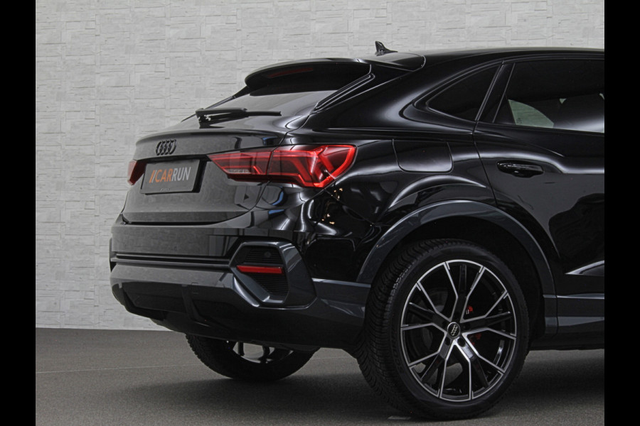Audi Q3 Sportback 35 TFSI S-Line Sportpack | Sfeerverlichting | Keyless-Entry | Full-LED | Black-Optic | Audi-Sound | Carplay | Virtual-Cockpit | Climate-Control | Draadloos Laden | Dodehoek | Lane Assist | Autom. Achterklep | Bovag garantie.