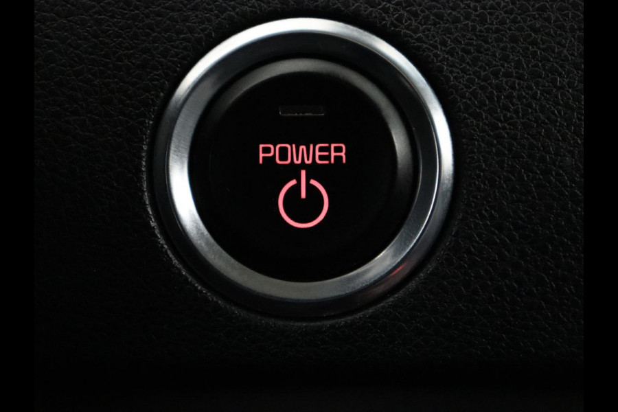 Kia e-Niro ExecutiveLine 64 kWh | Leder | Stoelventilatie | Adaptive cruise | Camera | Warmtepomp | Trekhaak | Achterbankverwarming | Carplay | Full LED | Keyless | Navigatie | JBL Sound