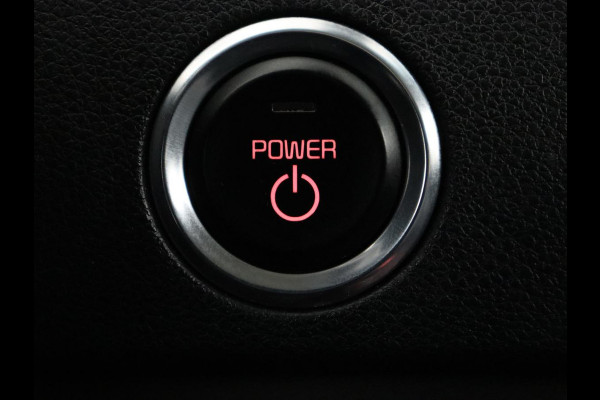 Kia e-Niro ExecutiveLine 64 kWh | Leder | Stoelventilatie | Adaptive cruise | Camera | Warmtepomp | Trekhaak | Achterbankverwarming | Carplay | Full LED | Keyless | Navigatie | JBL Sound