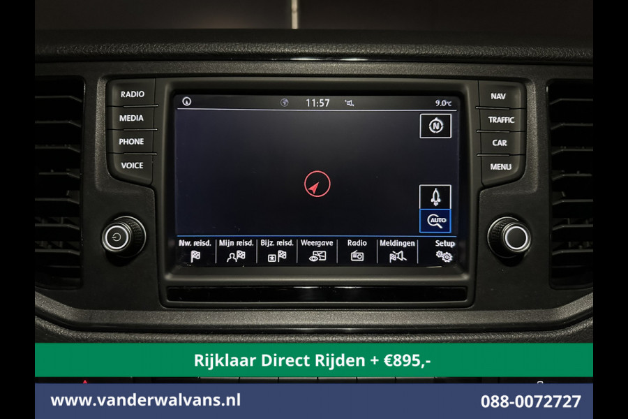 Volkswagen Crafter 2.0 TDI 140pk L3H3 L2H2 Euro6 *Rijklaar Direct Rijden* Airco | Navigatie | Apple Carplay | Android Auto | Cruisecontrol Bijrijdersbank, 3000kg trekvermogen, zilver