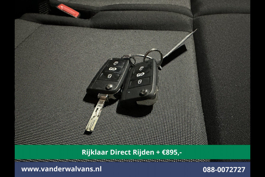 Volkswagen Crafter 2.0 TDI 140pk L3H3 L2H2 Euro6 *Rijklaar Direct Rijden* Airco | Navigatie | Apple Carplay | Android Auto | Cruisecontrol Bijrijdersbank, 3000kg trekvermogen, zilver