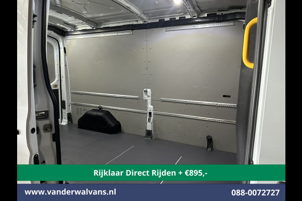 Ford Transit 2.0 TDCI 131pk L3H2 Euro6 *Rijklaar Direct Rijden* Airco | Camera | Navigatie | Apple Carplay | Android Auto | Stoelverwarming Verwarmde voorruit, Cruisecontrol, Parkeersensoren, Elektrisch verstelbare bestuurdersstoel, Bijrijdersbank