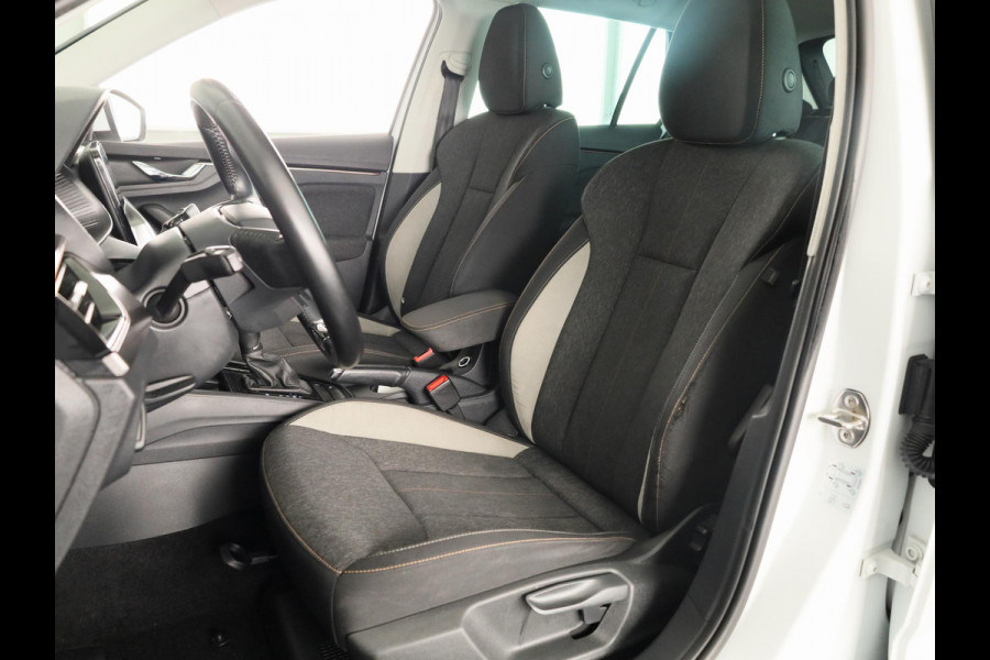 Škoda Kamiq 1.0 TSI Business Edition 110 pk Automaat (DSG) | Navigatie | Parkeersensoren | Achteruitrijcamera | Apple Carplay/Android Auto | Stoelverwarming |