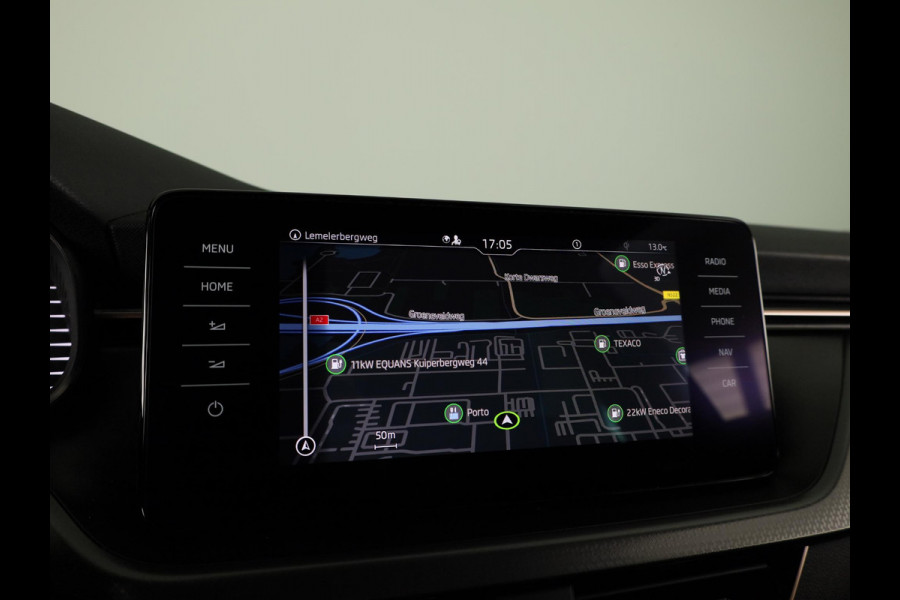 Škoda Kamiq 1.0 TSI Business Edition 110 pk Automaat (DSG) | Navigatie | Parkeersensoren | Achteruitrijcamera | Apple Carplay/Android Auto | Stoelverwarming |