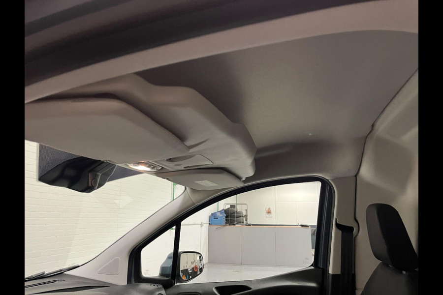 Ford Transit Courier Benzine 1.0 100pk Limited EcoBoost S&S, Airco Ecc, Navigatie, CruiseControl, NEDERLANDSE BUS RIJKLAARPRIJS!