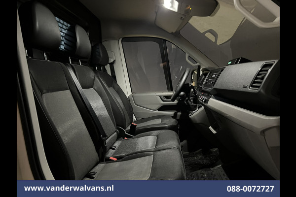 Volkswagen Crafter 2.0 TDI 140pk L4H3 L3H2 Euro6 Airco | 3000kg trekhaak | Cruisecontrol | Parkeersensoren Bijrijdersbank