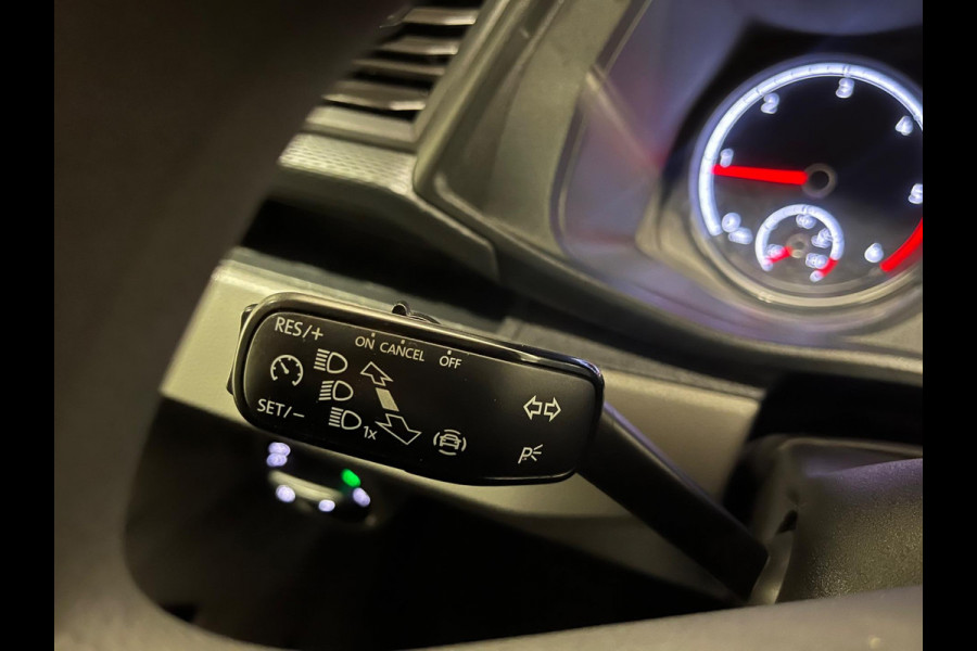 Volkswagen Transporter Automaat Servicewagen 2.0 TDI 150pk L2H1 3Persoons, Sortimo Inrichting, Airco, Navigatie, RIJKLAARPRIJS!