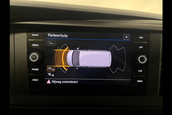 Volkswagen Transporter Automaat Servicewagen 2.0 TDI 150pk L2H1 3Persoons, Sortimo Inrichting, Airco, Navigatie, RIJKLAARPRIJS!