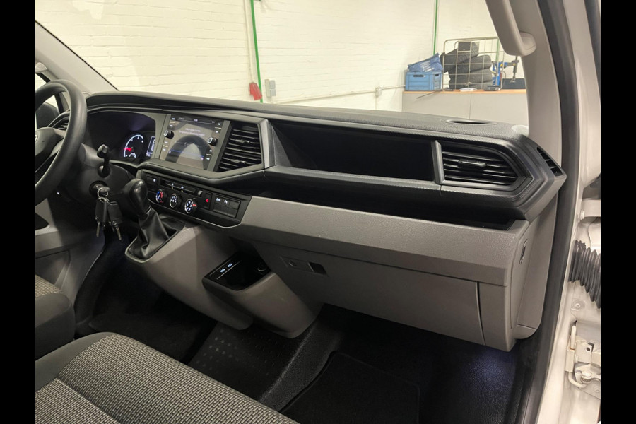 Volkswagen Transporter Automaat Servicewagen 2.0 TDI 150pk L2H1 3Persoons, Sortimo Inrichting, Airco, Navigatie, RIJKLAARPRIJS!