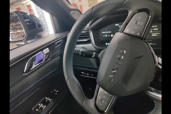 Lynk & Co 01 1.5 262pk PHEV Trekhaak(1800kg) 360°Cam DAB Zwarte hemel