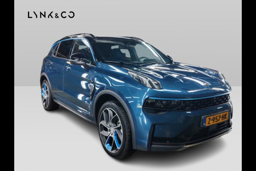 Lynk & Co 01 1.5 262pk PHEV Trekhaak(1800kg) 360°Cam DAB Zwarte hemel