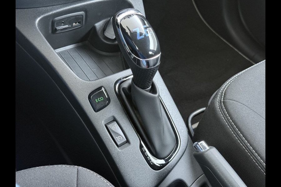 Renault ZOE R110 Limited 41kWh Huur Accu Navi Ecc Apple Carplay/Android Auto Cruise Control Pdc Lmv 16" Bluetooth Privacy Glas Keyless Led