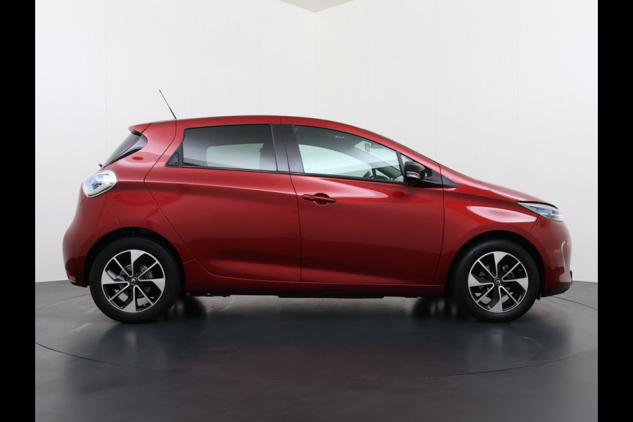 Renault ZOE R110 Limited 41kWh Huur Accu Navi Ecc Apple Carplay/Android Auto Cruise Control Pdc Lmv 16" Bluetooth Privacy Glas Keyless Led