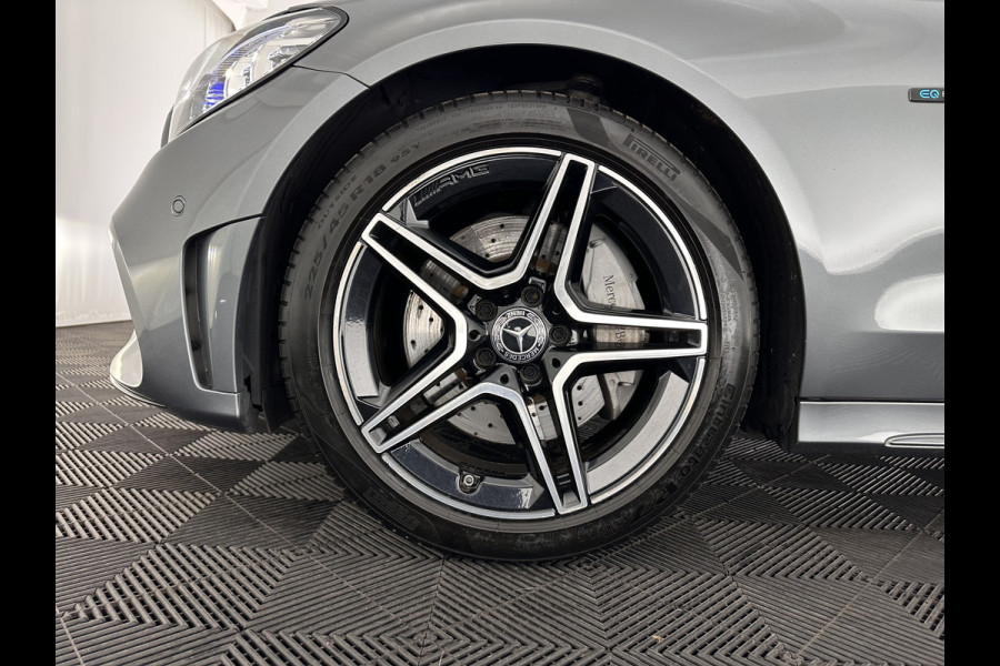 Mercedes-Benz C-Klasse Estate 300 e AMG Limited Business Solution ( Plug-in ) (INCL-BTW) Aut. *LEATHER-ALCANTARA | FULL-LED | NAVI-FULLMAP | TOPVIEW | BLINDSPOT | PREMIUM-AUDIO | DAB | CARPLAY | AMBIENTLIGHT | DIGI-COCKPIT | SPORTSEATS | TOWBAR | 18"ALU*