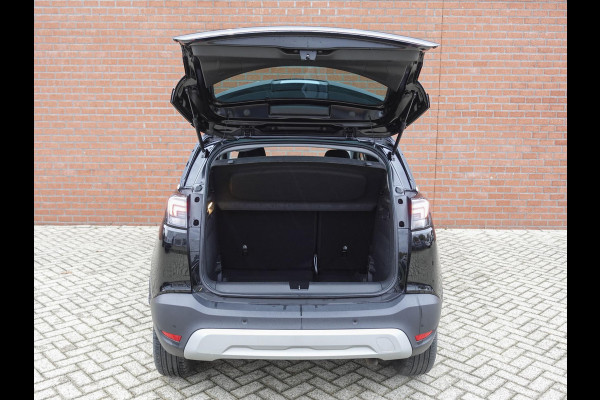 Opel Crossland 1.2 Turbo 130pk Automaat. Elegance | Navigatie | Apple Carplay/Android Auto | Camera | Parkeersensoren | Cruise Control | Stoel- en Stuurverwarming | Keyless Entry | Climate Control | Getinte ramen