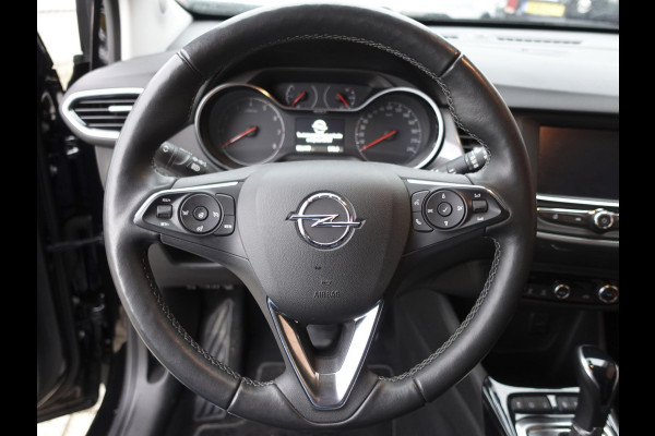 Opel Crossland 1.2 Turbo 130pk Automaat. Elegance | Navigatie | Apple Carplay/Android Auto | Camera | Parkeersensoren | Cruise Control | Stoel- en Stuurverwarming | Keyless Entry | Climate Control | Getinte ramen
