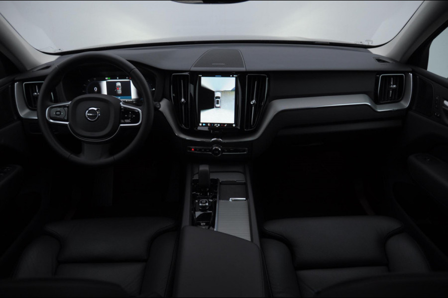 Volvo XC60 T8 455PK Automaat AWD Plus Dark / Adaptieve koplampen / Luchtvering /Adaptieve cruise control / Panoramadak / Apple carplay / Parkeersensoren met 360 camera / Elektrische achterklep / Elektrische stoelen met geheugen / Stoel en stuurwielverwarming