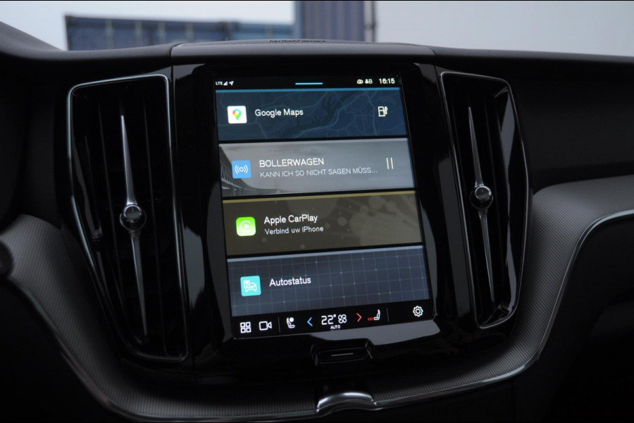 Volvo XC60 T8 455PK Automaat AWD Plus Dark / Adaptieve koplampen / Luchtvering /Adaptieve cruise control / Panoramadak / Apple carplay / Parkeersensoren met 360 camera / Elektrische achterklep / Elektrische stoelen met geheugen / Stoel en stuurwielverwarming