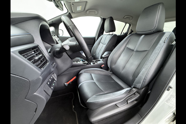 Nissan Leaf Tekna 40kWh Leer Bose®-Hifi Apple Carplay Android Auto Adap.Cruise 360°Camera Navi Ecc Stoel+Stuurverwarming Keyless DAB Dodehoek detector Rijstrooksensor Uitparkeer waarschuwing Verkeersbord detectie Bluetooth Privacy Glas Lmv 17" SOH 87.7% Origineel Nederlandse Auto incl. onderhoudshistorie