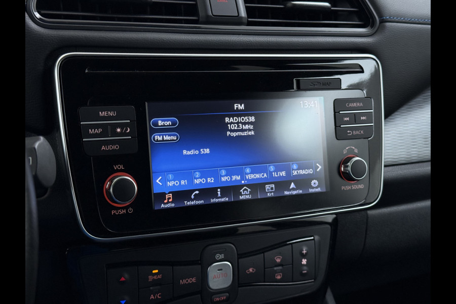 Nissan Leaf Tekna 40kWh Leer Bose®-Hifi Apple Carplay Android Auto Adap.Cruise 360°Camera Navi Ecc Stoel+Stuurverwarming Keyless DAB Dodehoek detector Rijstrooksensor Uitparkeer waarschuwing Verkeersbord detectie Bluetooth Privacy Glas Lmv 17" SOH 87.7% Origineel Nederlandse Auto incl. onderhoudshistorie