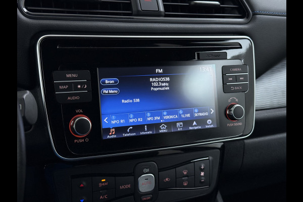 Nissan Leaf Tekna 40kWh Leer Bose®-Hifi Apple Carplay Android Auto Adap.Cruise 360°Camera Navi Ecc Stoel+Stuurverwarming Keyless DAB Dodehoek detector Rijstrooksensor Uitparkeer waarschuwing Verkeersbord detectie Bluetooth Privacy Glas Lmv 17" SOH 87.7% Origineel Nederlandse Auto incl. onderhoudshistorie