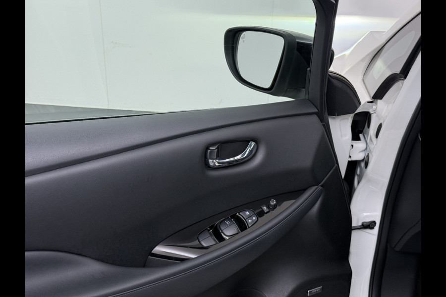 Nissan Leaf Tekna 40kWh Leer Bose®-Hifi Apple Carplay Android Auto Adap.Cruise 360°Camera Navi Ecc Stoel+Stuurverwarming Keyless DAB Dodehoek detector Rijstrooksensor Uitparkeer waarschuwing Verkeersbord detectie Bluetooth Privacy Glas Lmv 17" SOH 87.7% Origineel Nederlandse Auto incl. onderhoudshistorie