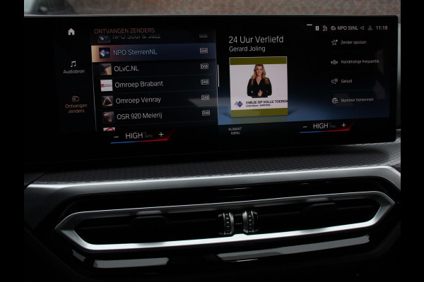 BMW 3 Serie Touring 330e Touring M Sport PHEV | DEMO ! | Navigatie | Climate Control | Lichtmetalen velgen | LED | Virtual Cockpit | Parkeersensoren Voor en Achter | Achteruitrijcamera | Apple carplay/ Android auto | Stoelverwarming | Stuur verwarming | Elektrische achterklep Prijs Incl. BOVAG Garantie