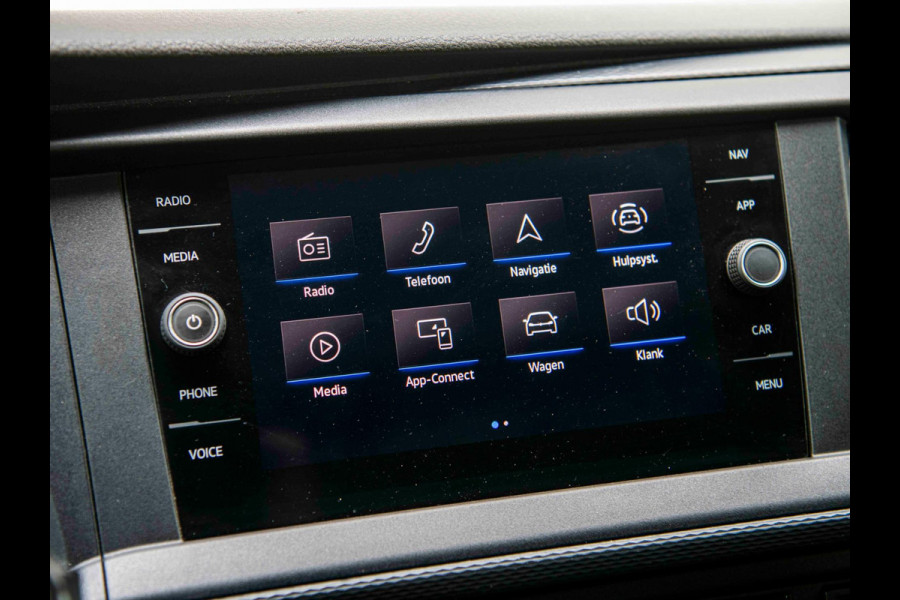 Volkswagen Transporter 2.0 TDI L2H1 | Trekhaak | Cruise | Carplay | Navi