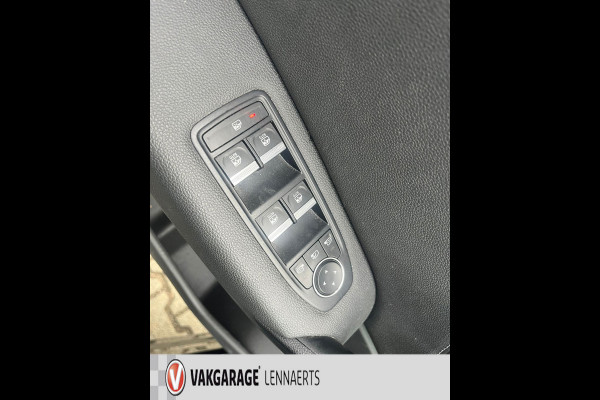 Renault Captur 1.6 E-Tech Hybrid 145 Intens AUTOMAAT (BOVAG/RIJKLAARPRIJS)