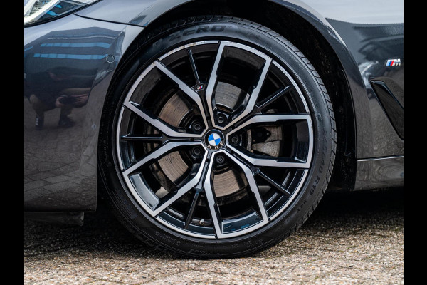 BMW 5 Serie Touring 520i M-sport High Executive Edition | Harman Kardon | Pano | BTW | Dealer onderhouden