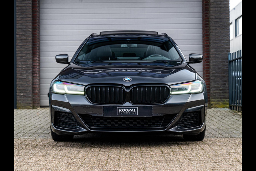 BMW 5 Serie Touring 520i M-sport High Executive Edition | Harman Kardon | Pano | BTW | Dealer onderhouden