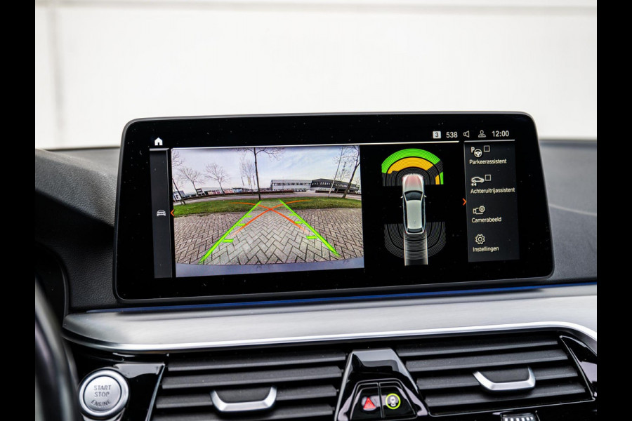 BMW 5 Serie Touring 520i M-sport High Executive Edition | Harman Kardon | Pano | BTW | Dealer onderhouden