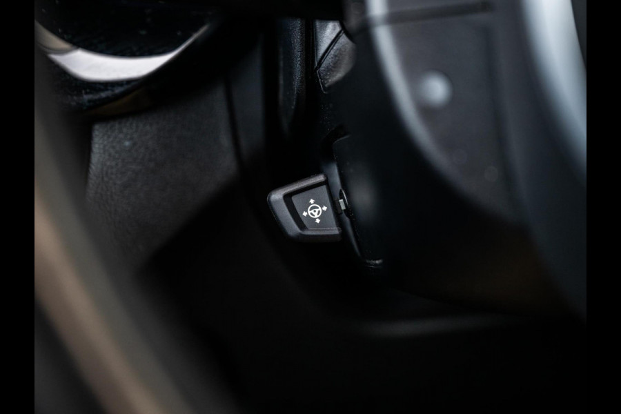 BMW 5 Serie Touring 520i M-sport High Executive Edition | Harman Kardon | Pano | BTW | Dealer onderhouden