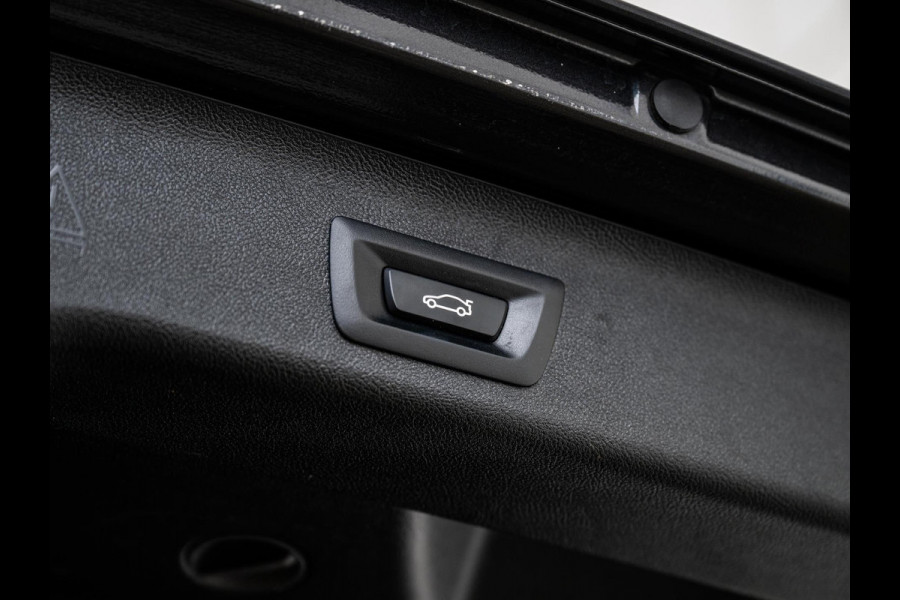 BMW 5 Serie Touring 520i M-sport High Executive Edition | Harman Kardon | Pano | BTW | Dealer onderhouden