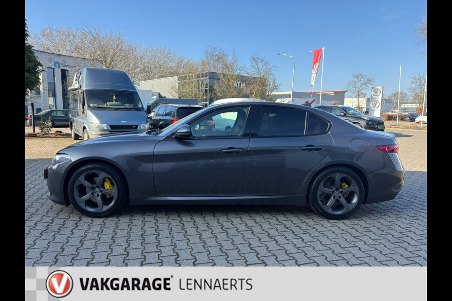 Alfa Romeo Giulia 2.0T Super AUTOMAAT 320PK CARPLAY etc (RIJKLAARPRIJS/BOVAG)