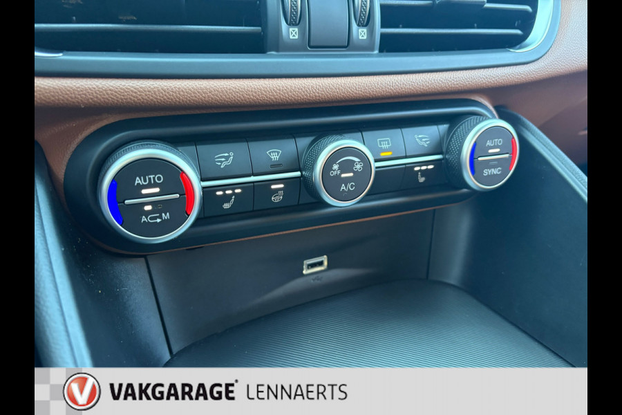 Alfa Romeo Giulia 2.0T Super AUTOMAAT 320PK CARPLAY etc (RIJKLAARPRIJS/BOVAG)