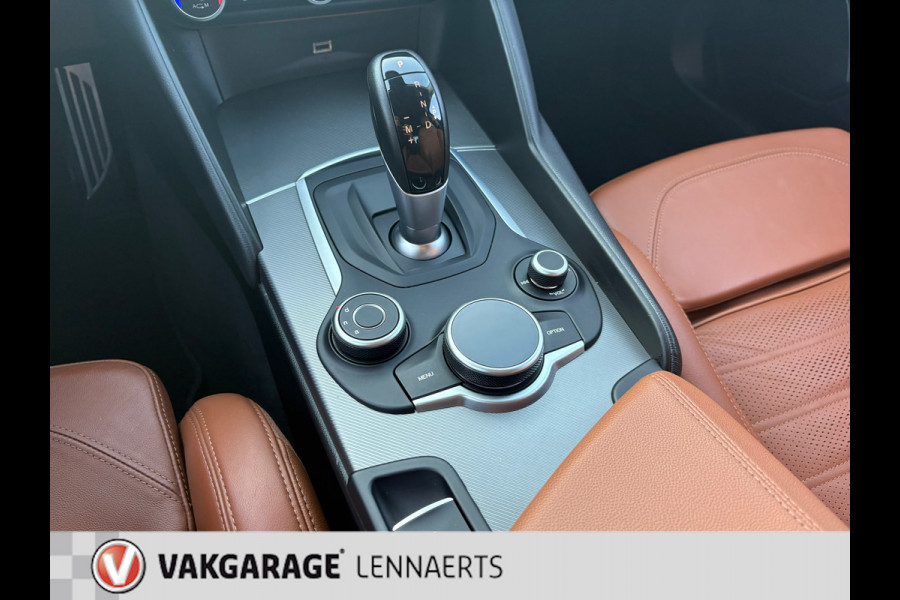 Alfa Romeo Giulia 2.0T Super AUTOMAAT 320PK CARPLAY etc (RIJKLAARPRIJS/BOVAG)