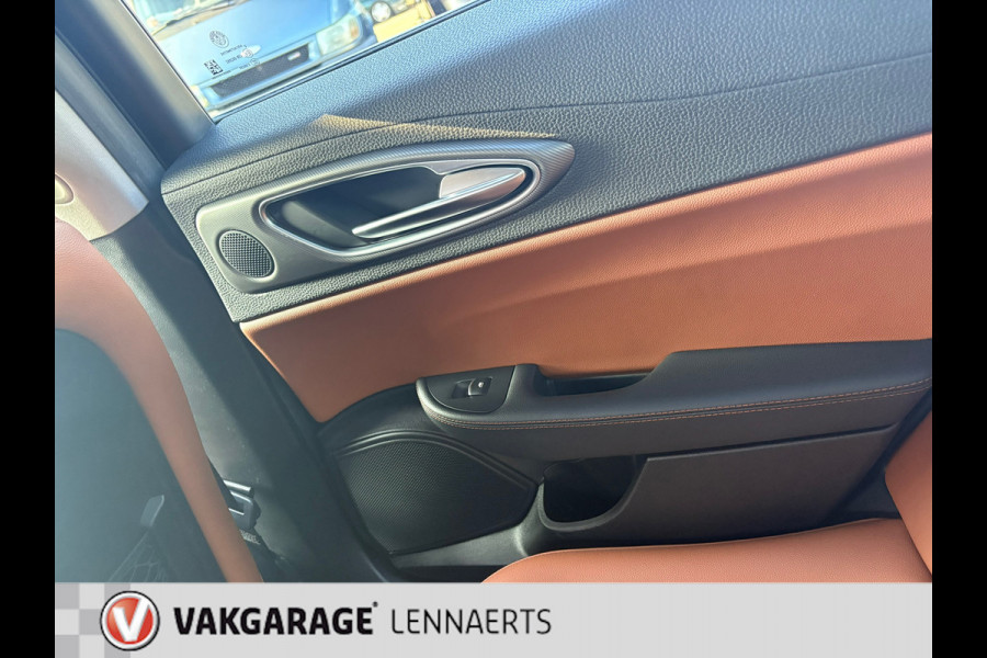 Alfa Romeo Giulia 2.0T Super AUTOMAAT 320PK CARPLAY etc (RIJKLAARPRIJS/BOVAG)