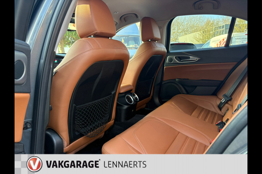 Alfa Romeo Giulia 2.0T Super AUTOMAAT 320PK CARPLAY etc (RIJKLAARPRIJS/BOVAG)