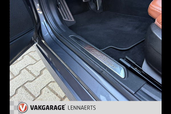 Alfa Romeo Giulia 2.0T Super AUTOMAAT 320PK CARPLAY etc (RIJKLAARPRIJS/BOVAG)