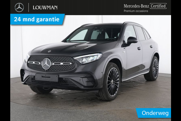 Mercedes-Benz GLC 300 e 4MATIC AMG Plug-In Hybride AMG Line | Night Pakket | Trekhaak | Panorama Schuif-Kanteldak | Offroad-Techniek Pakket | Distronic. Inclusief 24 maanden MB Certified garantie voor Europa.