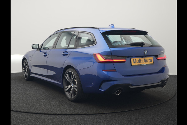 BMW 3 Serie Touring 330e M Sport Plug In Hybrid 293pk Dealer O.H. PHEV | Panodak | Head Up | Laser LED | Adaptief Onderstel | Camera | Alcantara Sportstoelen Memory & Verwarmd | Sfeerverlichting | Apple Carplay | Keyless | Blis | 19"L.M | Virtual | DAB |