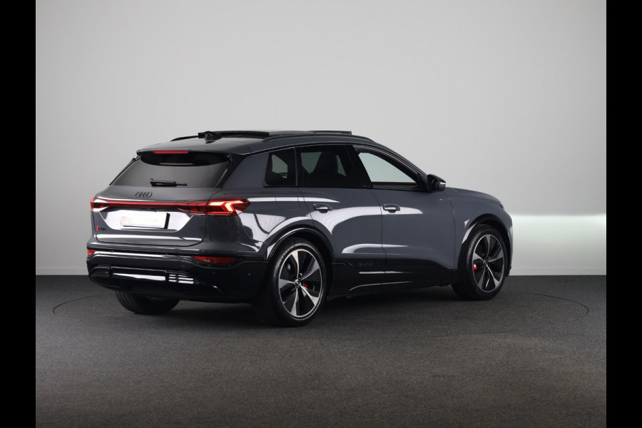 Audi SQ6 e-tron quattro 100 kWh 490pk | komt eind februari binnen | Panoramadak | B&O Audio | Electrisch verstelbare voorstoelen + geheugen bestuurderstoel | MMI Experience Pro
