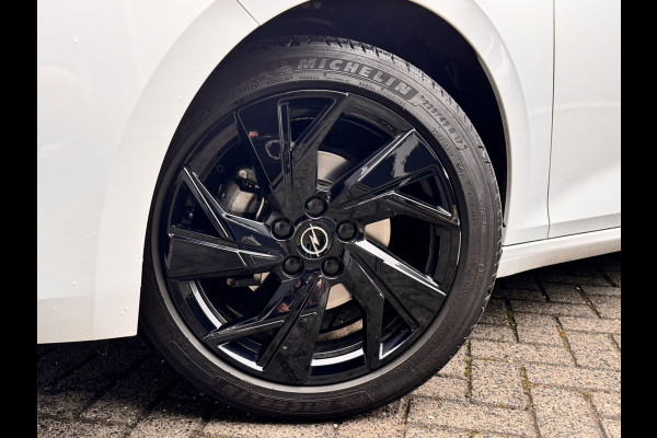 Opel Astra 1.2 Turbo GS | 130PK | 360 camera | Automaat | Carplay/Android | Stuur en stoelverwarming | AGR | Black pack
