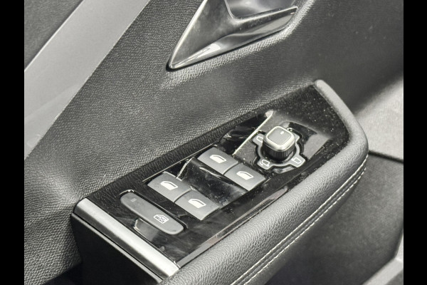 Opel Astra 1.2 Turbo GS | 130PK | 360 camera | Automaat | Carplay/Android | Stuur en stoelverwarming | AGR | Black pack