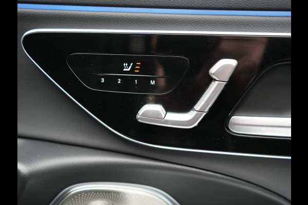 Mercedes-Benz E-Klasse Estate 300 e Luxury Line Plug In Hybrid 313pk Dealer O.H PHEV | Luchtvering | Trekhaak af Fabriek | Lederen Comfortzetels Memory | Adaptive Cruise | Burmester 4D | Digital LED | 360 Camera | Keyless | Sfeerverlichting |
