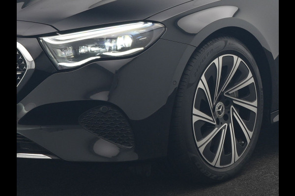 Mercedes-Benz E-Klasse Estate 300 e Luxury Line Plug In Hybrid 313pk Dealer O.H PHEV | Luchtvering | Trekhaak af Fabriek | Lederen Comfortzetels Memory | Adaptive Cruise | Burmester 4D | Digital LED | 360 Camera | Keyless | Sfeerverlichting |