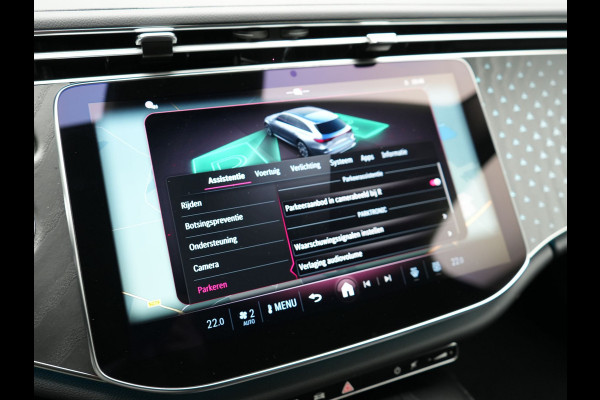 Mercedes-Benz E-Klasse Estate 300 e Luxury Line Plug In Hybrid 313pk Dealer O.H PHEV | Luchtvering | Trekhaak af Fabriek | Lederen Comfortzetels Memory | Adaptive Cruise | Burmester 4D | Digital LED | 360 Camera | Keyless | Sfeerverlichting |